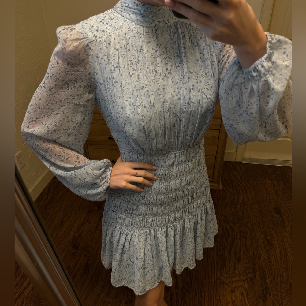 House of Harlow 1960 Blue and White Ruched Sheath Dress